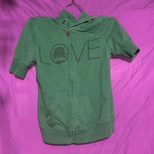 Shorts sleeve zip up